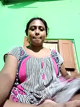 Snapshot of puja560 chatting on 04-22-26, 04:25 puja560 online show from 04-22-26, 04:25