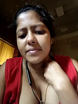 Snapshot of Aditi_sarkar chatting on 05-04-26, 05:33 Aditi sarkar online show from 05-04-26, 05:33