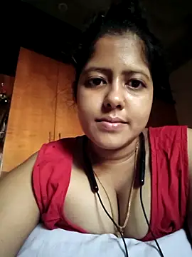 Snapshot of Aditi_sarkar chatting on 05-10-26, 11:03 Aditi sarkar online show from 05-10-26, 11:03