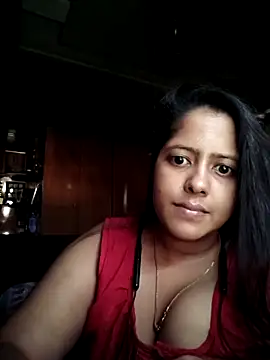 Snapshot of Aditi_sarkar chatting on 06-02-26, 10:37 Aditi sarkar online show from 06-02-26, 10:37