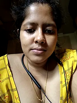 Snapshot of Aditi_sarkar chatting on 04-30-26, 07:04 Aditi sarkar online show from 04-30-26, 07:04