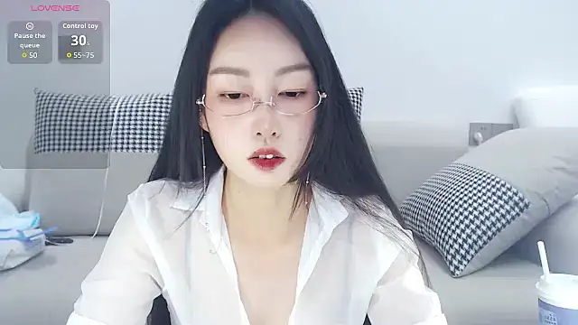 Snapshot of anan_882 chatting on 07-07-26, 02:36 anan 882 online show from 07-07-26, 02:36