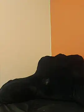 Snapshot of geeniieontop chatting on 05-12-26, 10:43 geeniieontop online show from 05-12-26, 10:43