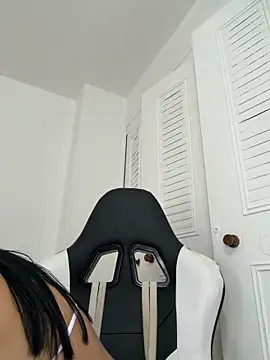 Valerie-S online show from 05-27-26, 02:35