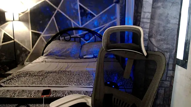 demeterfoxx online show from 04-02-26, 01:24