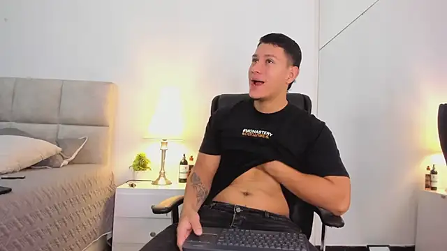 Chriss Diamond online show from 05-18-26, 11:15