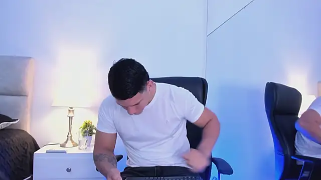 Chriss Diamond online show from 06-01-26, 08:52