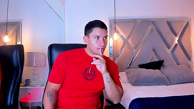 Chriss Diamond online show from 03-29-26, 08:21