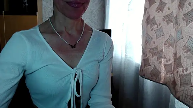 LadyL2026 online show from 04-01-26, 08:59