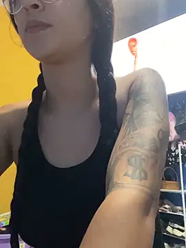 Snapshot of miaa_doll22 chatting on 03-25-26, 02:16 miaa doll22 online show from 03-25-26, 02:16