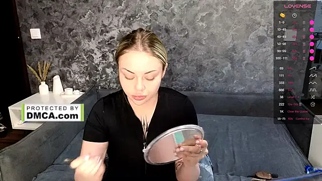 Snapshot of StasyLucke chatting on 05-30-26, 04:52 StasyLucke online show from 05-30-26, 04:52
