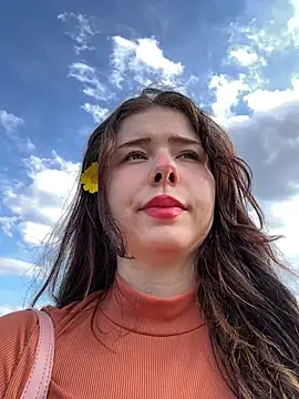 leiawifey online show from 04-10-26, 01:51