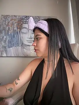 Snapshot of Violetaa_pink18 chatting on 05-21-26, 06:16 Violetaa pink18 online show from 05-21-26, 06:16