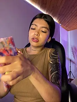 Snapshot of Violetaa_pink18 chatting on 06-02-26, 01:55 Violetaa pink18 online show from 06-02-26, 01:55