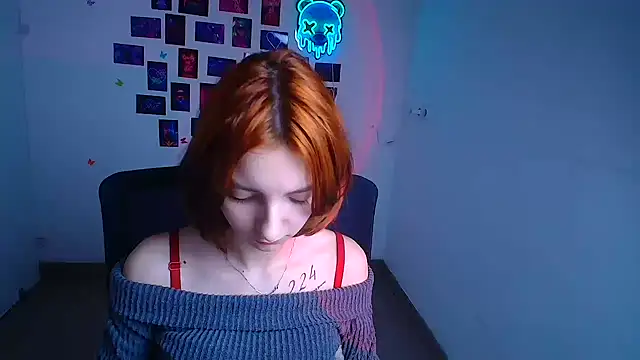 Snapshot of Butterfly_Milly chatting on 04-11-26, 06:43 Butterfly Milly online show from 04-11-26, 06:43