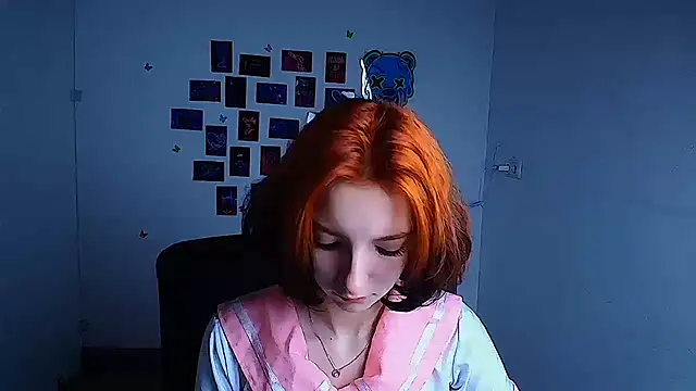 Snapshot of Butterfly_Milly chatting on 05-03-26, 11:58 Butterfly Milly online show from 05-03-26, 11:58