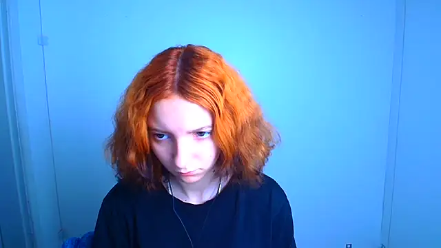 Snapshot of Butterfly_Milly chatting on 07-10-26, 06:02 Butterfly Milly online show from 07-10-26, 06:02