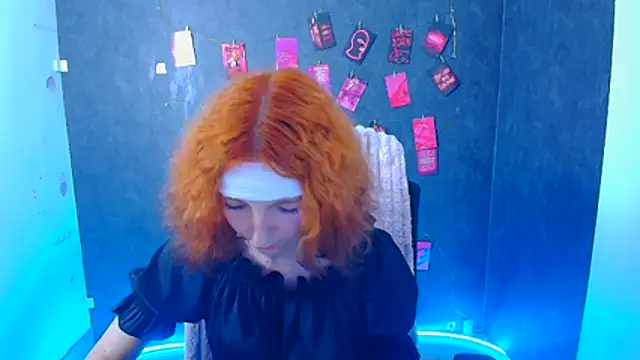 Snapshot of Butterfly_Milly chatting on 08-06-26, 05:57 Butterfly Milly online show from 08-06-26, 05:57
