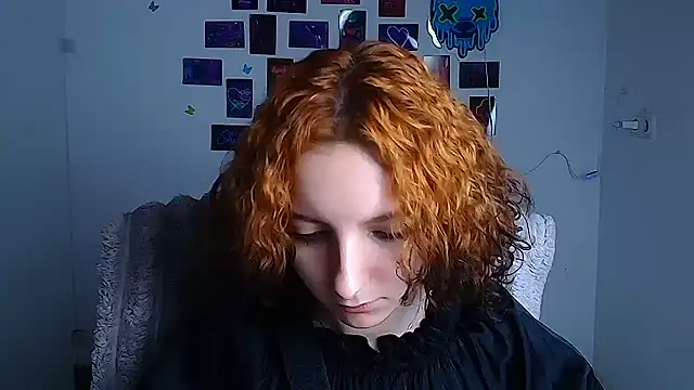 Snapshot of Butterfly_Milly chatting on 05-19-26, 11:39 Butterfly Milly online show from 05-19-26, 11:39
