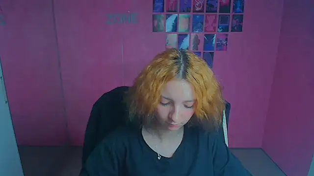 Snapshot of Butterfly_Milly chatting on 06-19-26, 11:38 Butterfly Milly online show from 06-19-26, 11:38