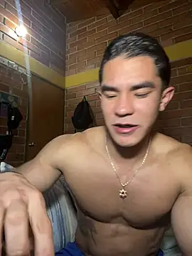 Snapshot of Noe_Blake chatting on 04-08-26, 03:08 Noe Blake online show from 04-08-26, 03:08