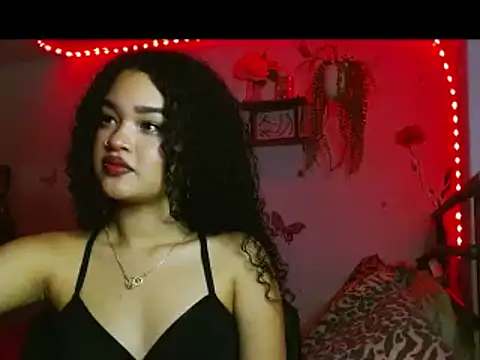 Snapshot of angel_lust1 chatting on 04-15-26, 11:05 angel lust1 online show from 04-15-26, 11:05