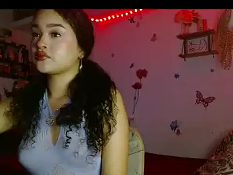 Snapshot of angel_lust1 chatting on 04-04-26, 02:07 angel lust1 online show from 04-04-26, 02:07