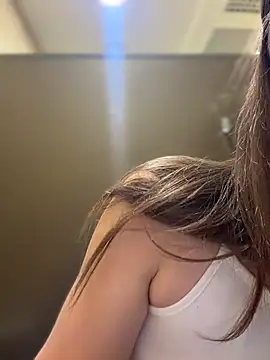 AnitaFly online show from 07-15-26, 10:00