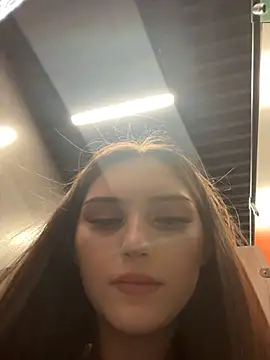 Snapshot of AnitaFly chatting on 04-17-26, 01:03 AnitaFly online show from 04-17-26, 01:03