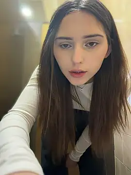 AnitaFly online show from 07-12-26, 09:10
