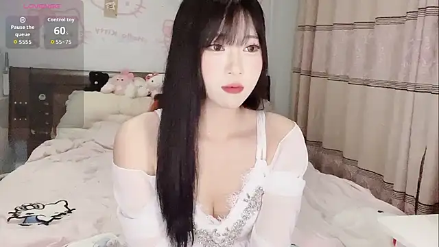 YINUO-QJ online show from 04-14-26, 04:23