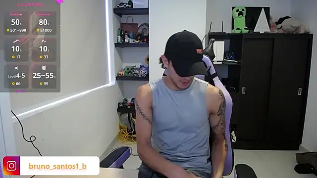 Snapshot of Bruno_santos1 chatting on 03-25-26, 03:00 Bruno santos1 online show from 03-25-26, 03:00