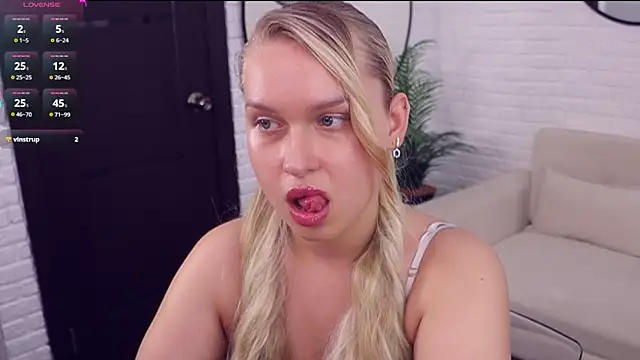 angelic coy online show from 06-07-26, 11:26