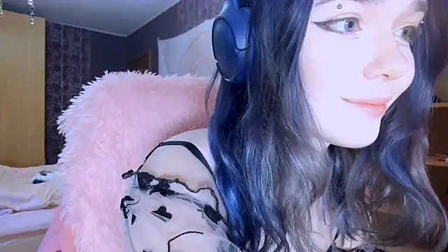 baby onface online show from 05-20-26, 03:42