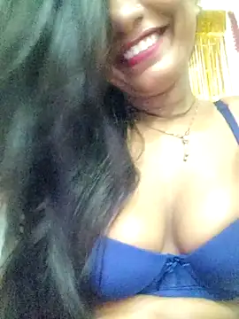 Snapshot of khushi_ji00 chatting on 06-15-26, 05:56 khushi ji00 online show from 06-15-26, 05:56