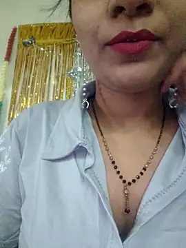 Snapshot of khushi_ji00 chatting on 06-17-26, 10:25 khushi ji00 online show from 06-17-26, 10:25