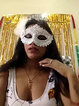 Snapshot of khushi_ji00 chatting on 06-14-26, 10:38 khushi ji00 online show from 06-14-26, 10:38