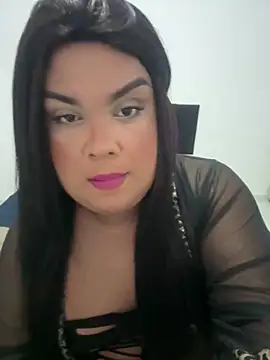 Snapshot of NicoleBBigAss chatting on 06-18-26, 12:20 NicoleBBigAss online show from 06-18-26, 12:20