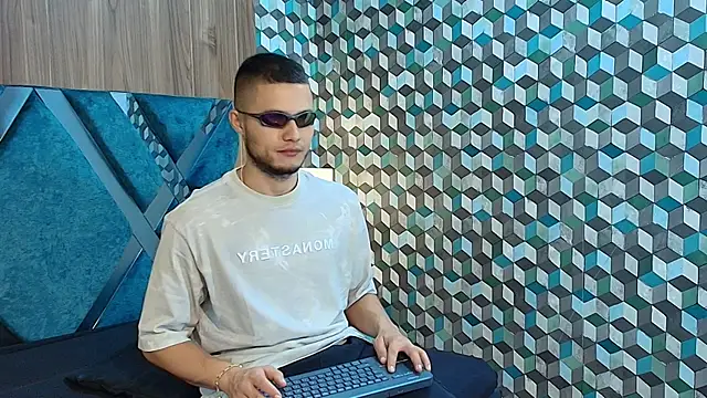 Joaho Fernandez online show from 07-12-26, 04:41