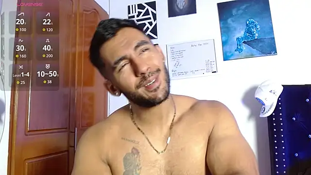 romanpearce  online show from 06-12-26, 04:49