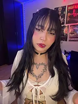 Hinataaa  online show from 05-25-26, 04:34