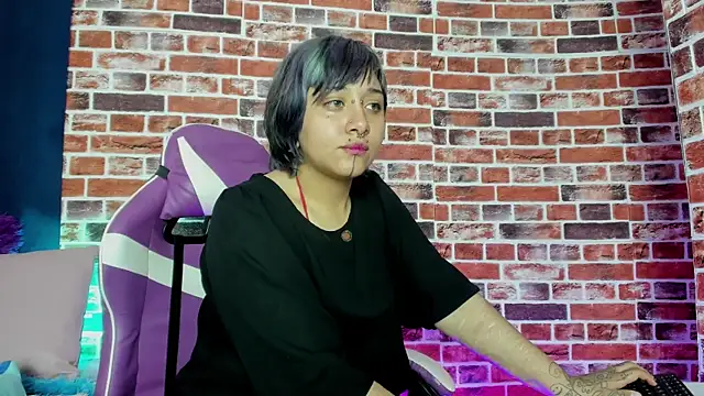 Snapshot of fresa_Wafflera chatting on 04-21-26, 07:31 fresa Wafflera online show from 04-21-26, 07:31