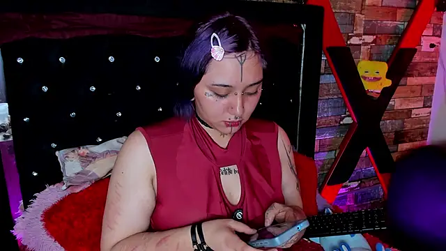 Snapshot of fresa_Wafflera chatting on 05-24-26, 04:01 fresa Wafflera online show from 05-24-26, 04:01