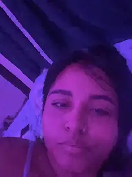 Snapshot of allissonSaenz chatting on 04-01-26, 01:52 allissonSaenz online show from 04-01-26, 01:52