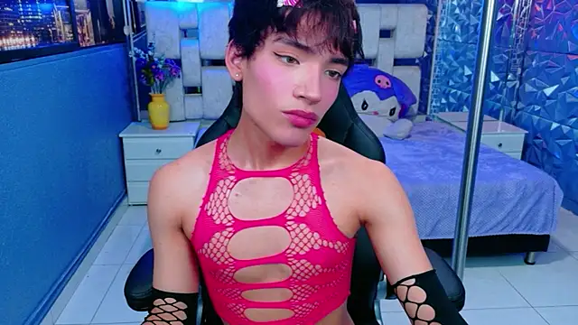 Snapshot of IsaacNovaa chatting on 04-23-26, 07:37 IsaacNovaa online show from 04-23-26, 07:37