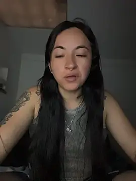 Snapshot of kimberly_peter chatting on 05-04-26, 11:13 kimberly peter online show from 05-04-26, 11:13