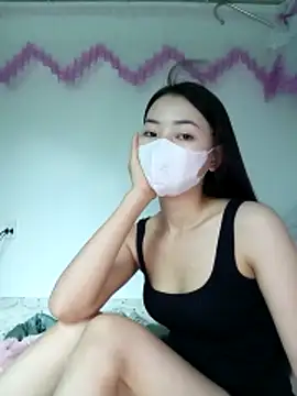 Snapshot of Xiangchuu chatting on 05-06-26, 05:55 Xiangchuu online show from 05-06-26, 05:55