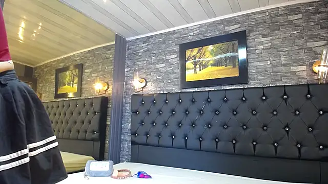  Isabel0 online show from 03-26-26, 08:29