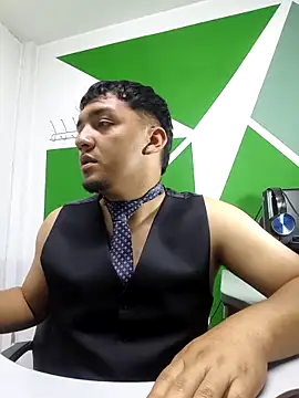 Snapshot of Itsdavidxxx chatting on 03-30-26, 01:51 Itsdavidxxx online show from 03-30-26, 01:51