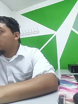 Snapshot of Itsdavidxxx chatting on 07-18-26, 12:47 Itsdavidxxx online show from 07-18-26, 12:47
